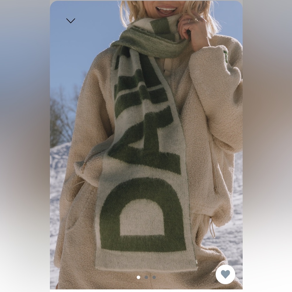 Daily Drills Logo Scarf